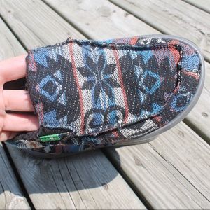 Sanuk Slide On Shoes Men’s 6 Women’s 8